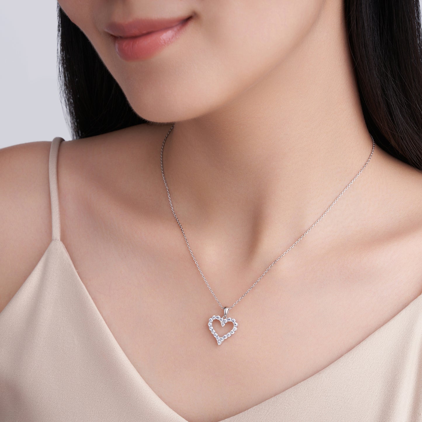 The Heart Moissanite