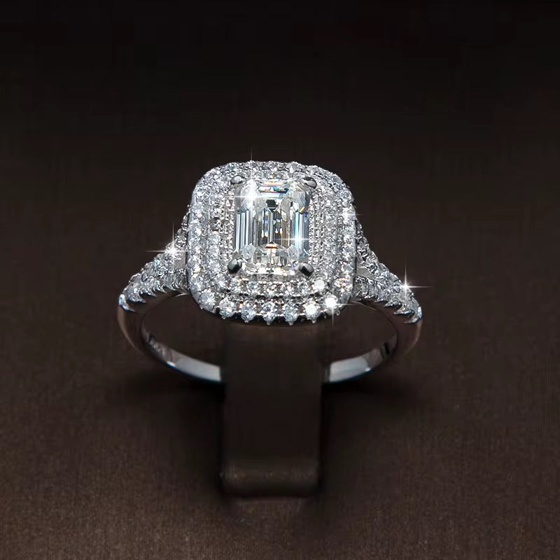 ✨Moissanite Emerald Cut Ring