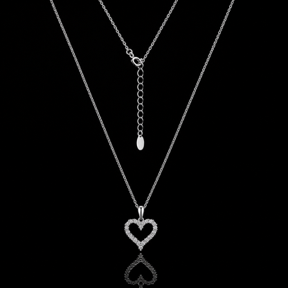 The Heart Moissanite