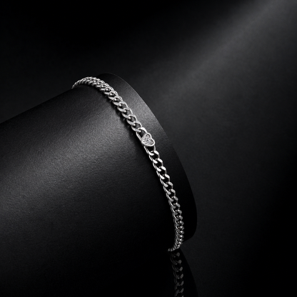 The Heart Link Moissanite Bracelet