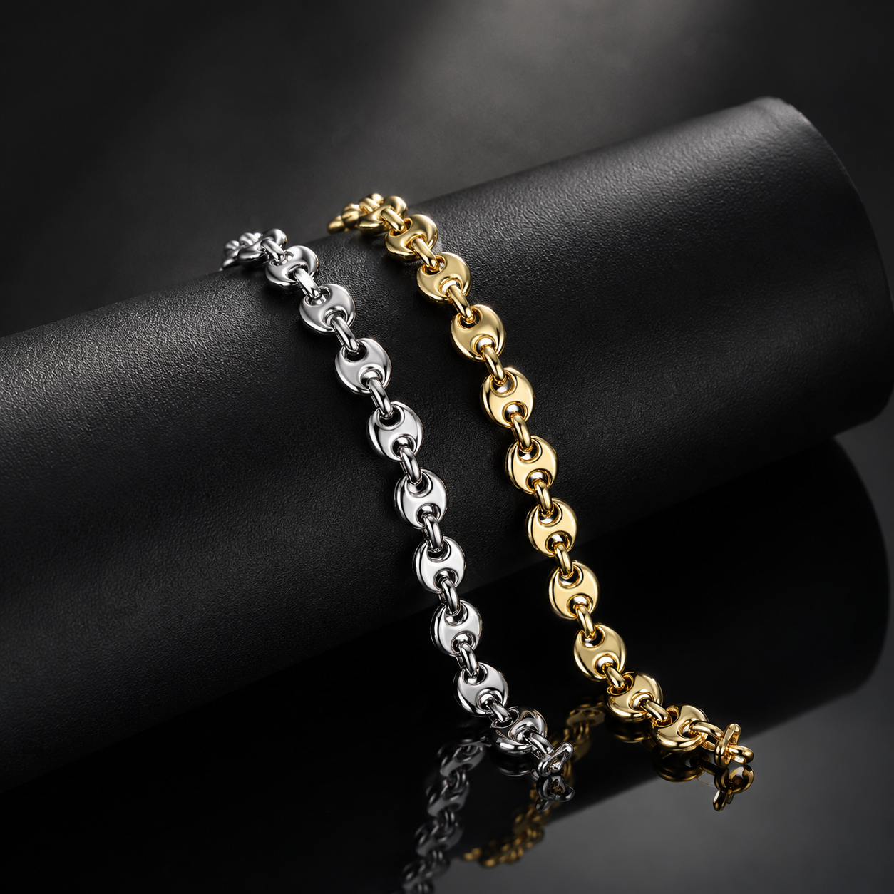 The Oval Link Chain Bracelet