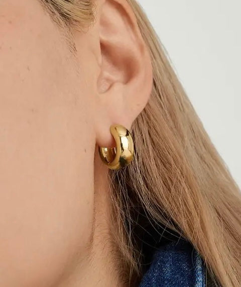 The Classic Chunky Hoop Earrings