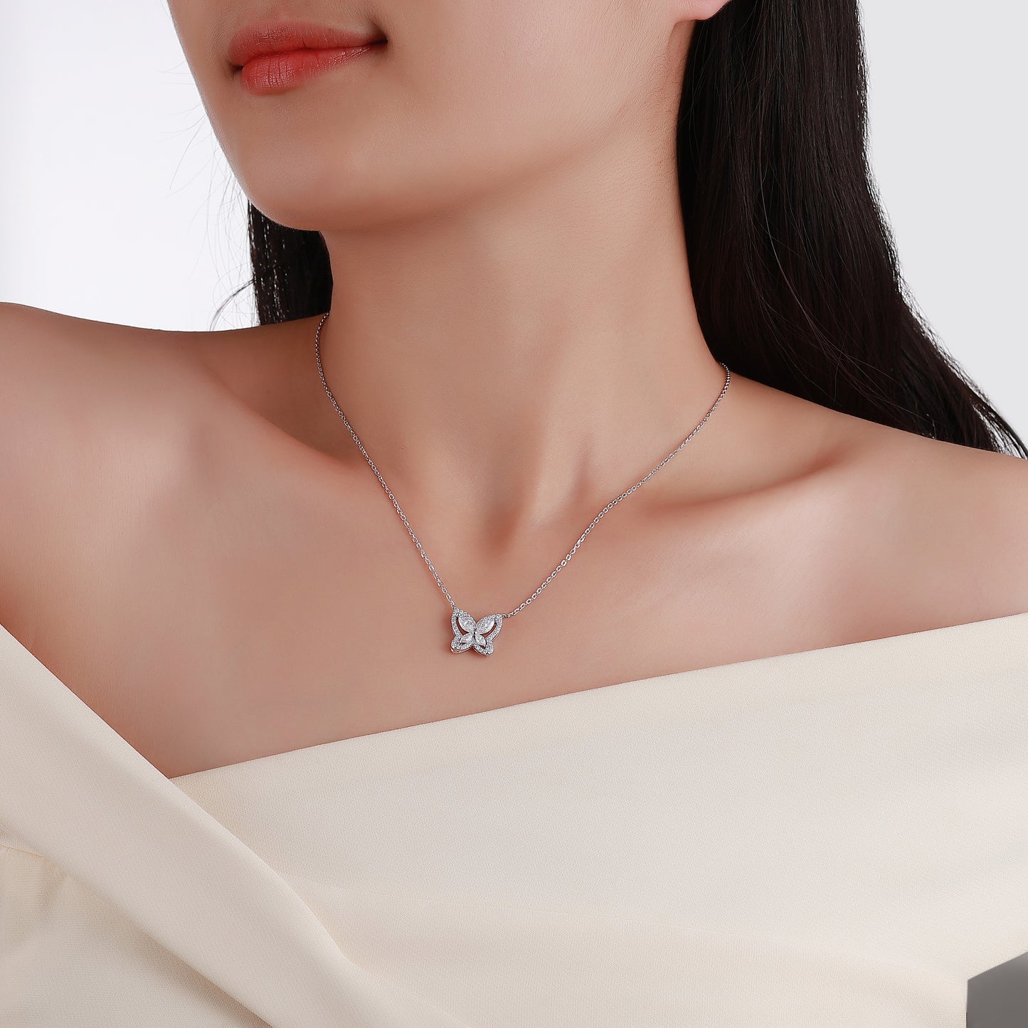 The Mariposa Moissanite Necklace