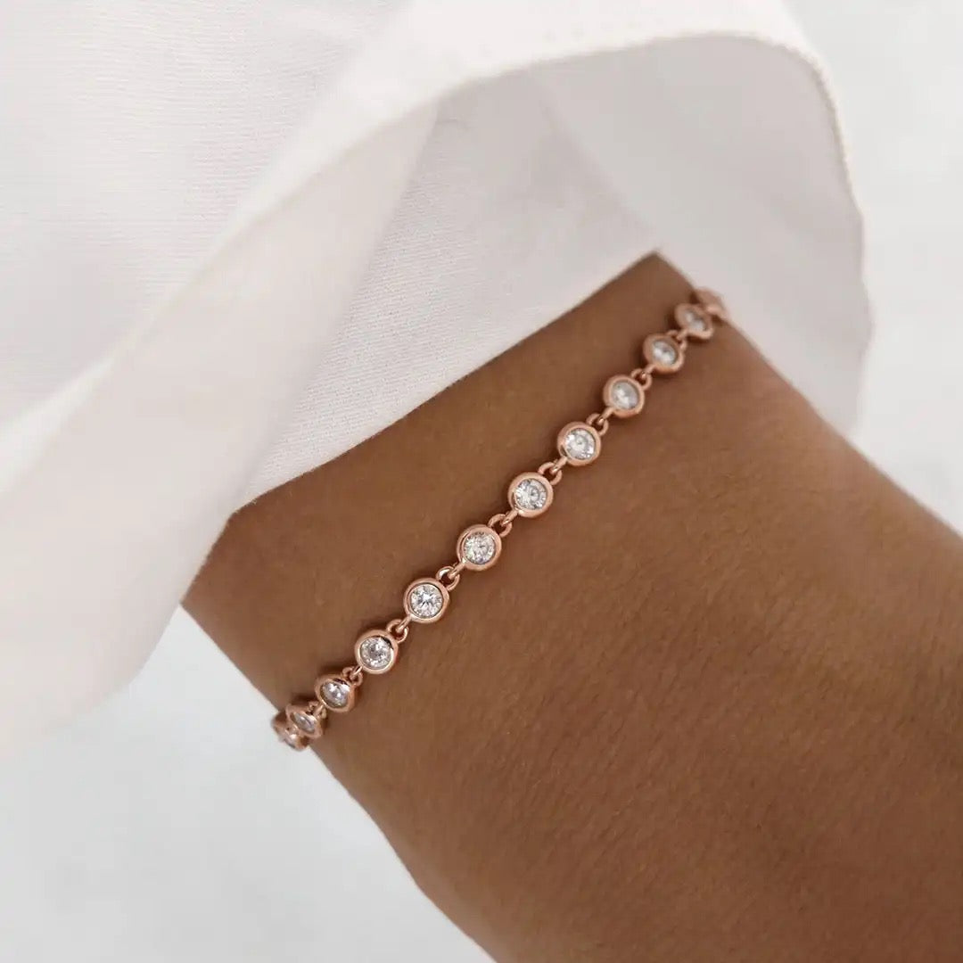 The Elegance Bliss Tennis Bracelet Adjustable