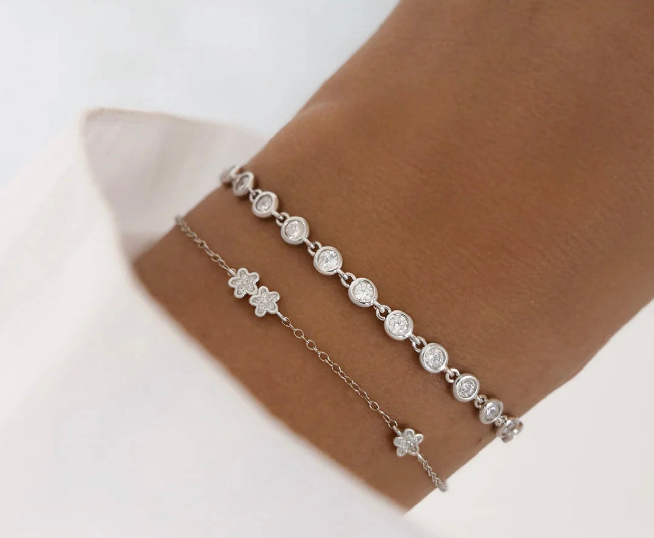 The Elegance Bliss Tennis Bracelet Adjustable