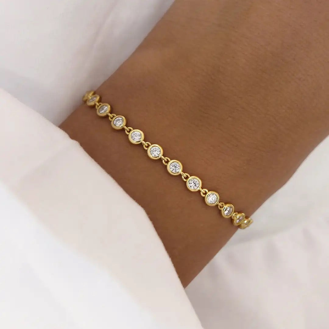 The Elegance Bliss Tennis Bracelet Adjustable